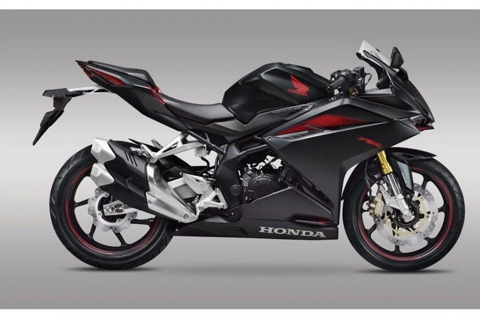 Honda CBR250RR Black - Motor World India