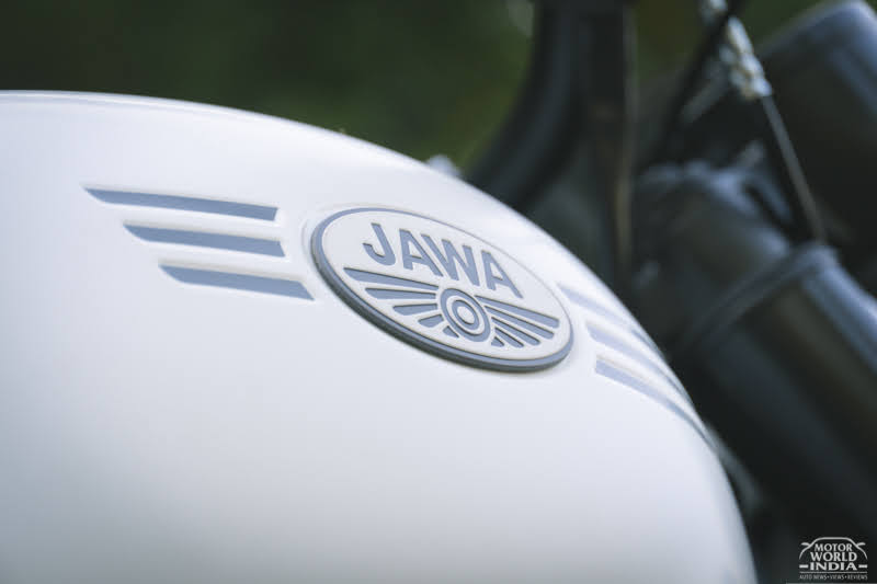 Jawa Motorcycles launched in India, prices start at Rs 1.55 lakh - India  Today